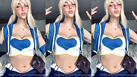 slutty american onlyfans model Sunnyrayxo takes of her lingerie and shows her natural boobs
