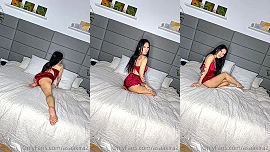 naughty Asa Akira in her hotel room wigglig her big fat ass oj video, leaked teasing video