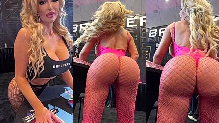 sexy milf brazzers Nicolette Shea with a huge ass shaking it off onlyfans