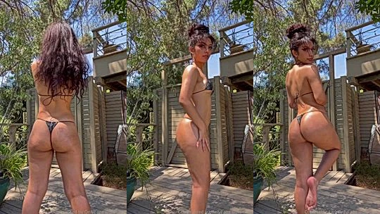Jasminx  shake hat sexy ass in your face, big oiled booty tease