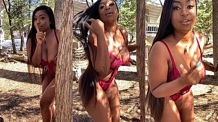 naughty doll Prissy Blairemake hat huge gyatt jiggle as she move