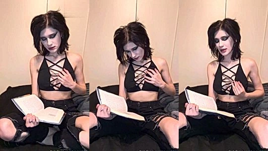 Vampkira gets naked while she grab her big tits and ass on video, laked nude scene