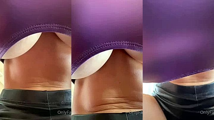 onlyfans model Marisol Yotta streach and jiggles her big tits