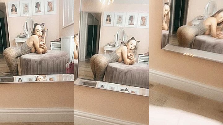 onlyfans model Frances Bentley do mirror video rubing her big ass