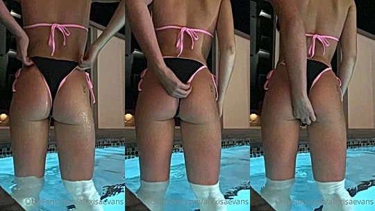 you can’t look away from this gorgeous ass, Alexisaevans’s leaked onlyfans ass tease