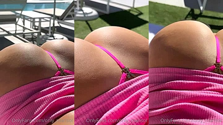 onlyfans model Marisol Yotta loves her natural big booty