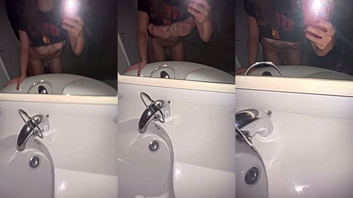 mirror video of sexy hot cunt That1iggirl getting pounded hard from behind