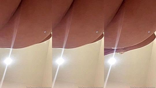 filthy chcik Himynamestee carefully undressess and shows off her naked body for the cam, nude video