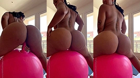 bad girl Jaaden Kyrelle tease and seduce naked like a good little slut onlyfans leak video