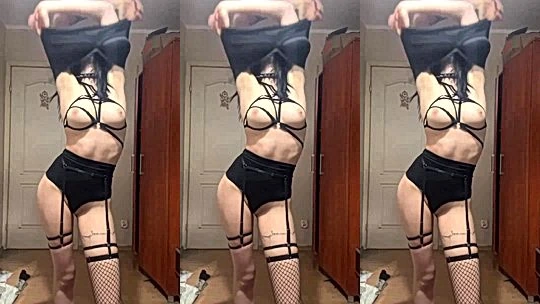 hot onlyfans model Vampkira takes of her lingerie and shows her huge boobs