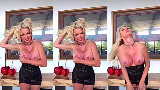 wild blonde Jaaden Kyrelle flash big tits hard outside onlyfans leak video