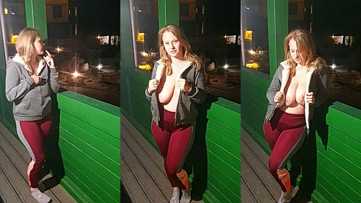 naughty onlyfans model PolaRainbow leaked video of her showing her tits on the balcony