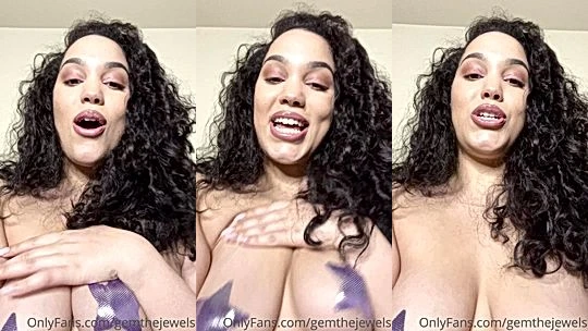 naughty onlyfans baddie Gem Jewels flashes her big tits on cam just for you