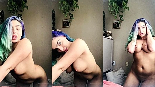 sexy big tits babe Emily Rinaudo touching herself when she’s on onlyfans leak