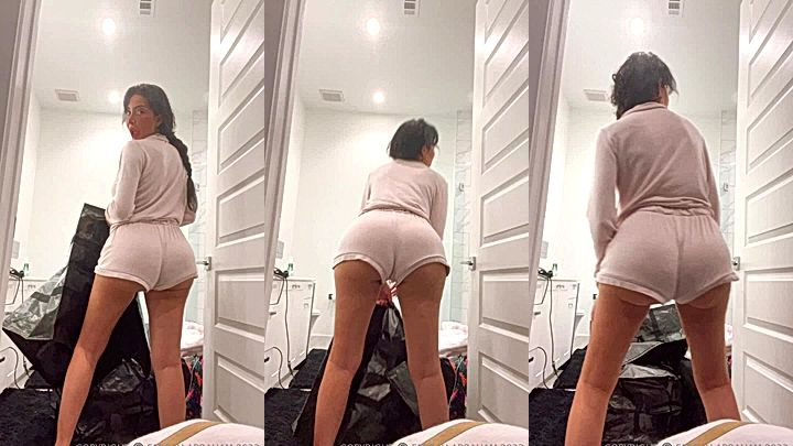 sexy syrian,american onlyfans model Farrah Abraham shakes her big booty