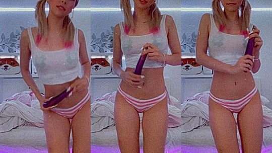 sexy diva Waifumiia arches back on the bed and plays with her sexy body for the cam,private video
