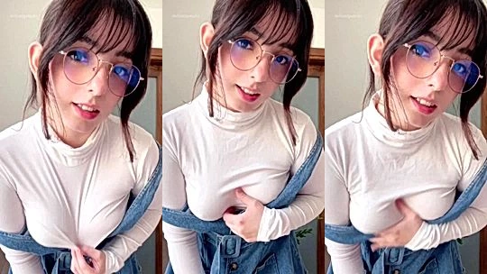 busty latina onlyfans model Defiantpanda jiggles her tits and shows of her curve