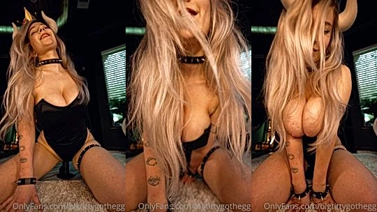 horny milf mom Bigtittygothegg loves moaning when she masturbates onlyfans leak