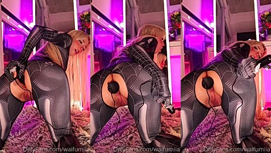 nasty sxy hot model Waifumiia stroke her kitty hard in her halloween costume