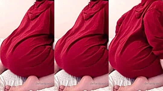 white latina onlyfans model Defiantpanda rides on a pillow and shakes her big ass