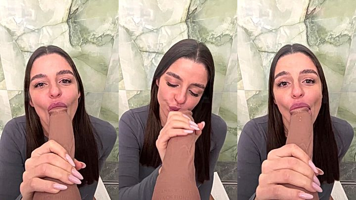 Sonya Jess sucking her plastic rubber dick toy onlyfans