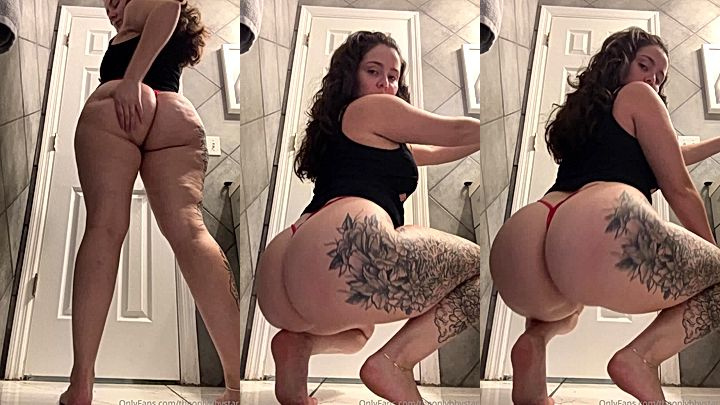 horny big ass slut Bbystar bored and wants to be fucked