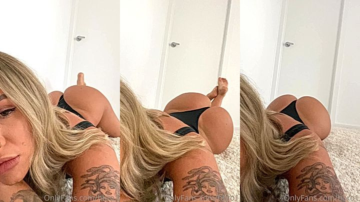 bad girl Holly Brougham  ass is made to be wroshipped leaked onlyfans
