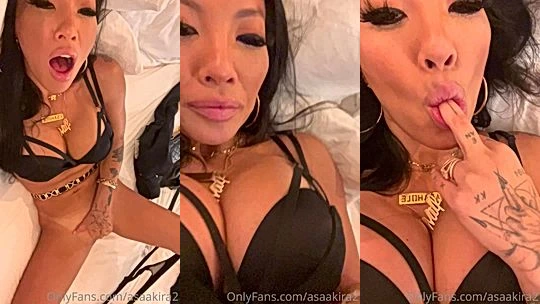 gorgeous big tits Japanese slut Asa Akira fingering her wet pussy in the house