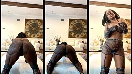 horny naked ebony maid Candidlycam shaking her ass