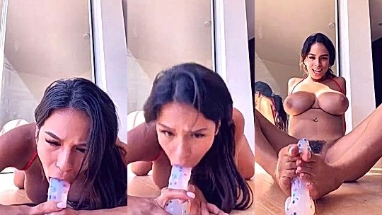 big tits  babe Autumn falls titty tease and sloppy suck dildo till shes wet leaked onlyfans video