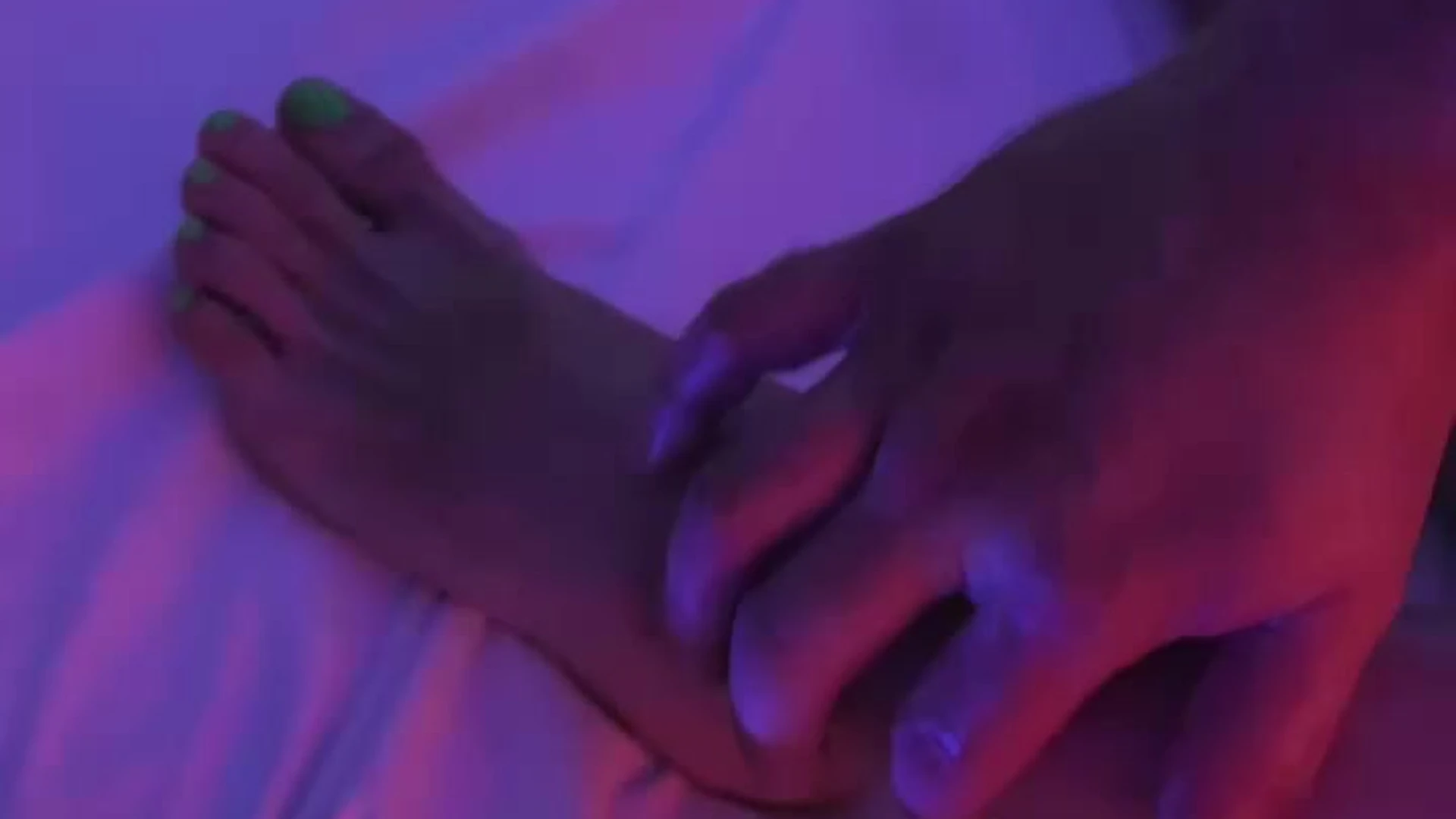 leaked vieo, sexy hot baddie Brianna Coppage showing off her feets on video