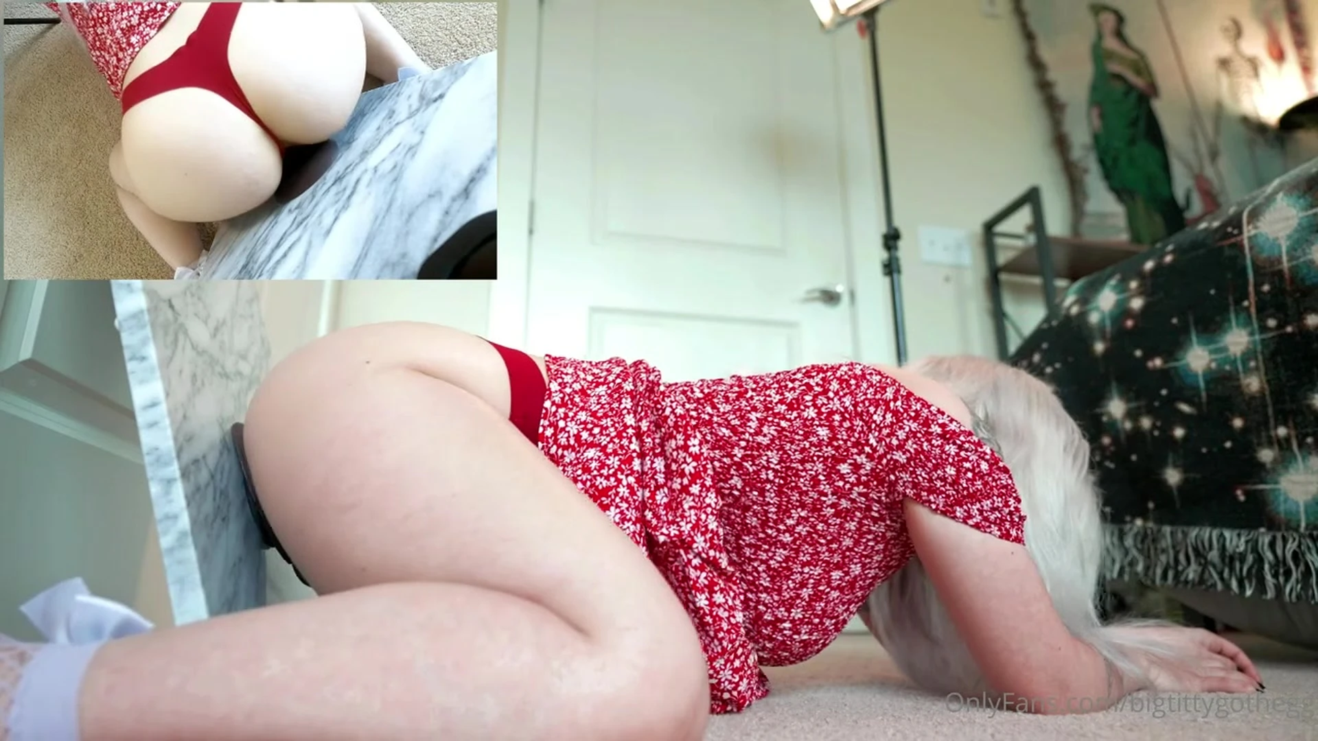 busty american milf Bigtittygothegg gets a dildo in her big ass feom behind