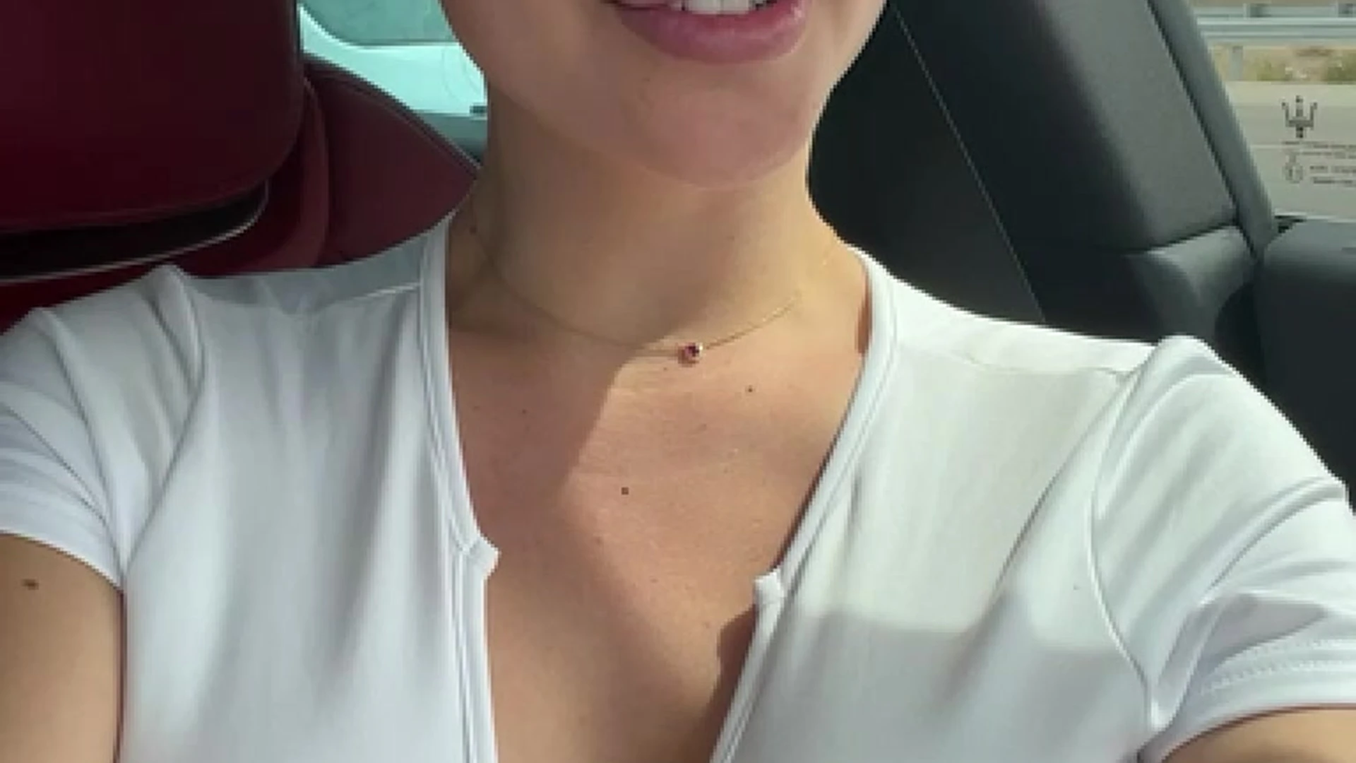 Marisol Yotta’s tiity bounce show while driving