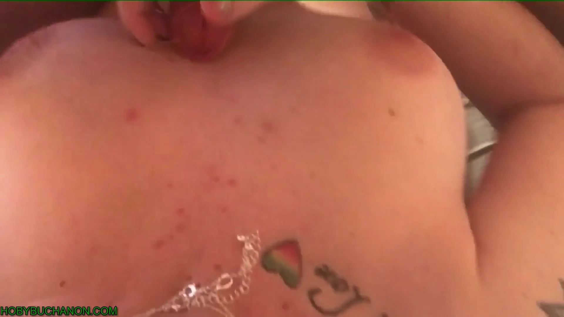 horny stepsis Hoby Buchanon offers naughty little sucks until you cum