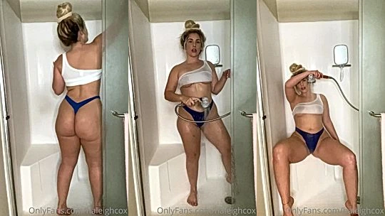 dirty milf Haleigh Cox soak and rub her self wet in bathroom till she moan soft leaked onlyfans video