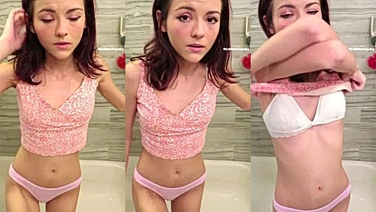 naked onlyfans model Luvcoregf stand in the bathtub and shows her small tits