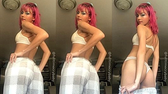 naughty asian onlyfans model Luvcoregf takes of her lingerie and shows her tits