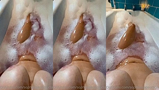 hot naughty baddei Sophie Reade got in the bath tub, watch her playign with her wet creamie pussy till  she cums hard