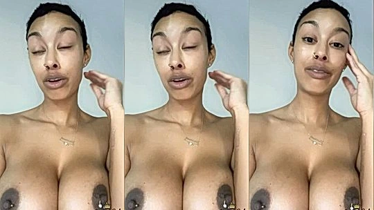 naughty onlyfans model MissBNasty tease and shows her big ass and tits