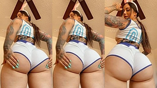 bad girl Giuliana Cabrazia play with her fat ass just for you, naughty girl leaks