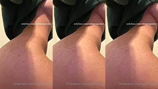 slutty onlyfans model Callmecupcakes lift up her dress and shows her natural big booty