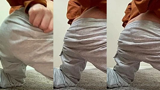 asian naughty onlyfans model Callmecupcakes kneel on be and shakes her big ass